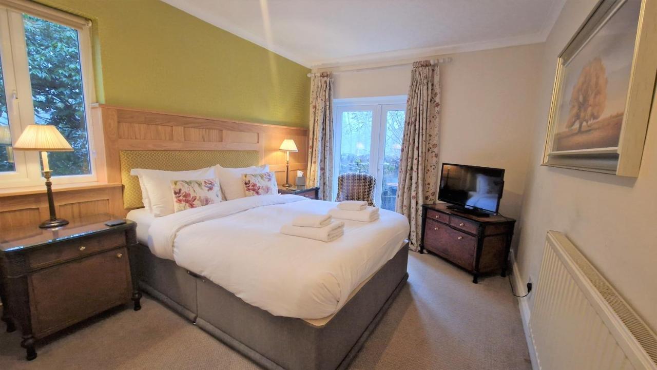 Ambleside Manor - Vegetarian B&B エクステリア 写真