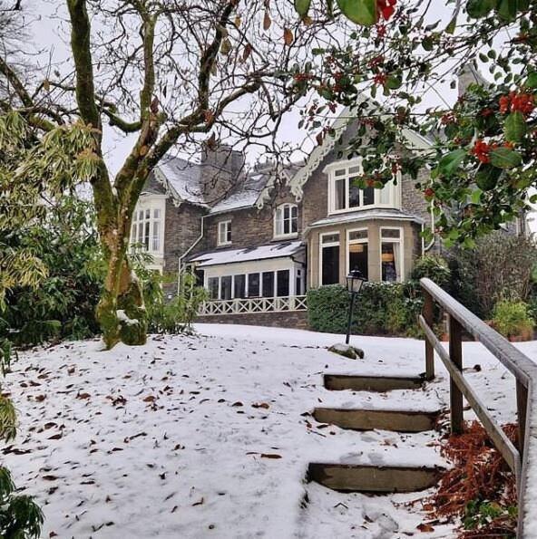 Ambleside Manor - Vegetarian B&B エクステリア 写真