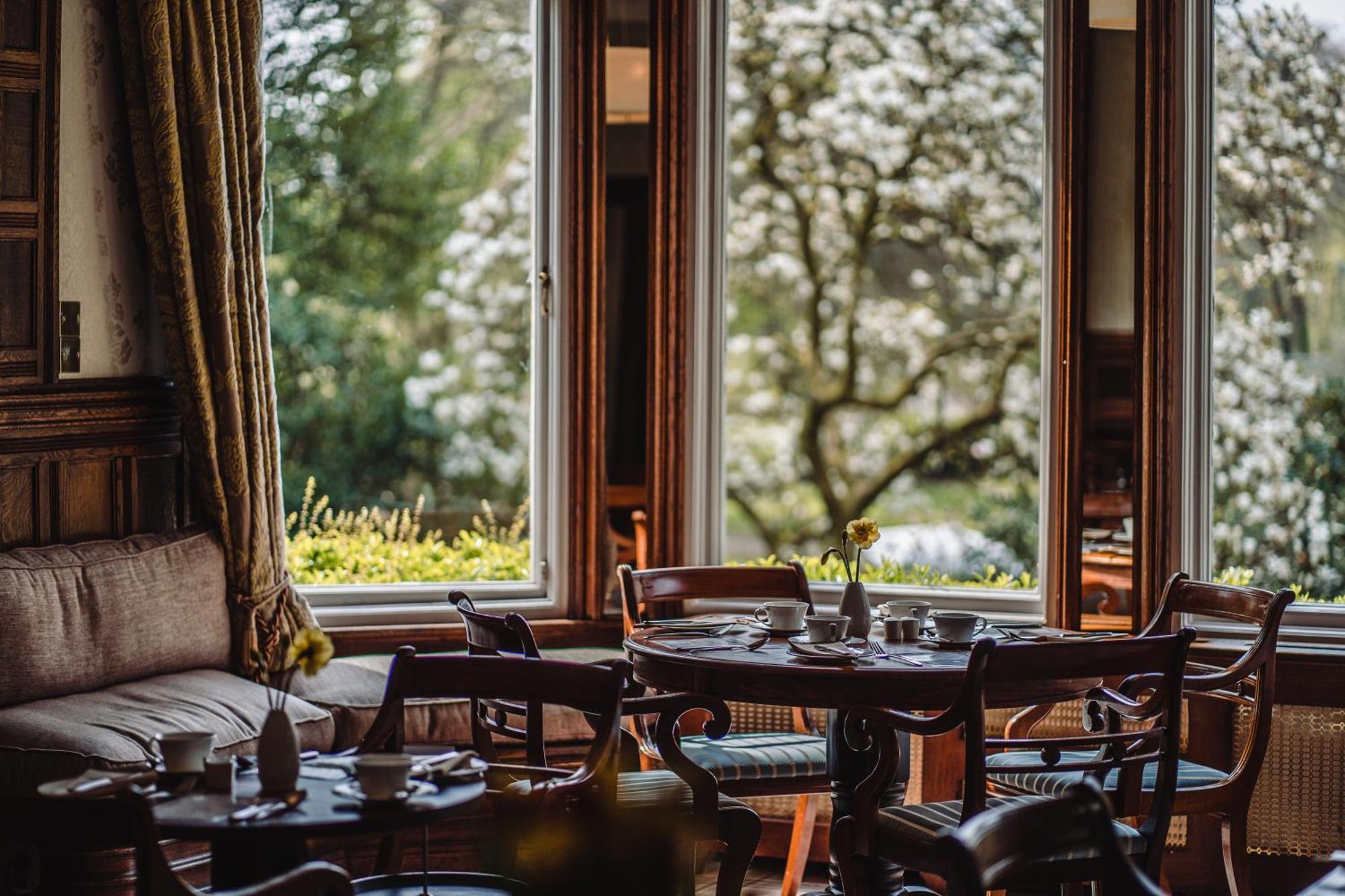 Ambleside Manor - Vegetarian B&B エクステリア 写真